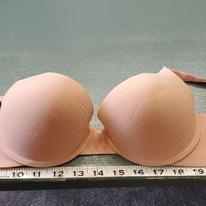 ADRIENNE VITTADINE, blush pink size 36B. Padded push up bra.